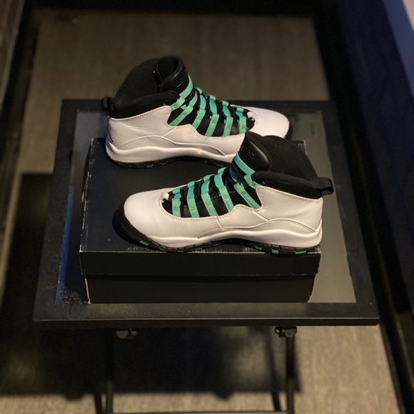 Jordan 10 Retro Seattle - Picture 4 of 4